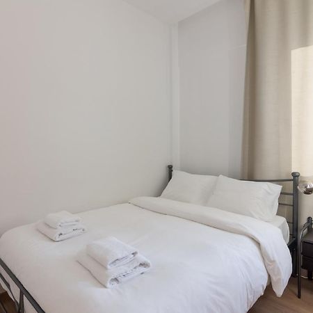 Central & Cozy 1 Bedroom Apartment アテネ エクステリア 写真