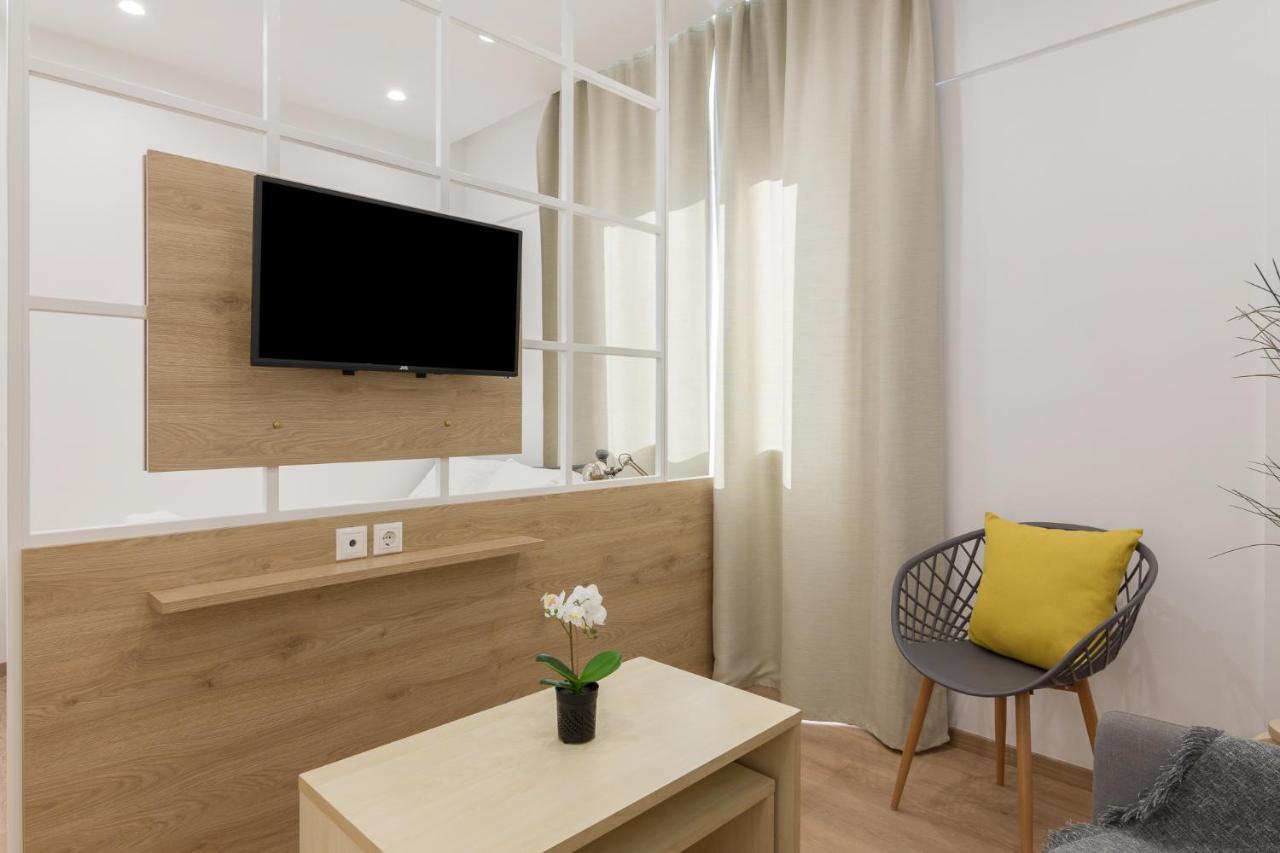 Central & Cozy 1 Bedroom Apartment アテネ エクステリア 写真