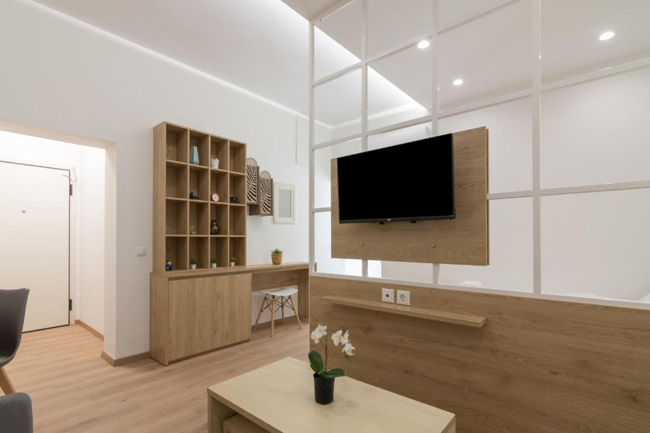 Central & Cozy 1 Bedroom Apartment アテネ エクステリア 写真