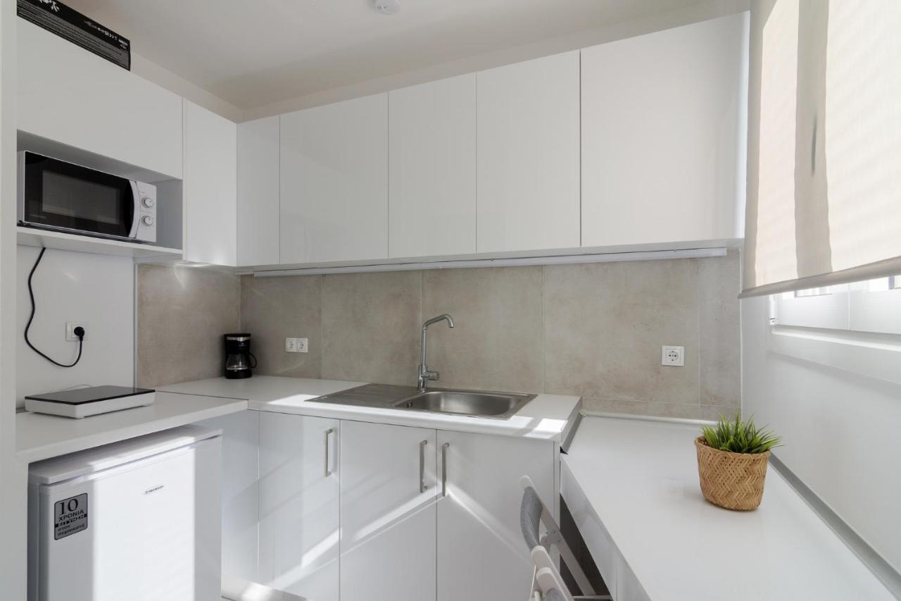 Central & Cozy 1 Bedroom Apartment アテネ エクステリア 写真